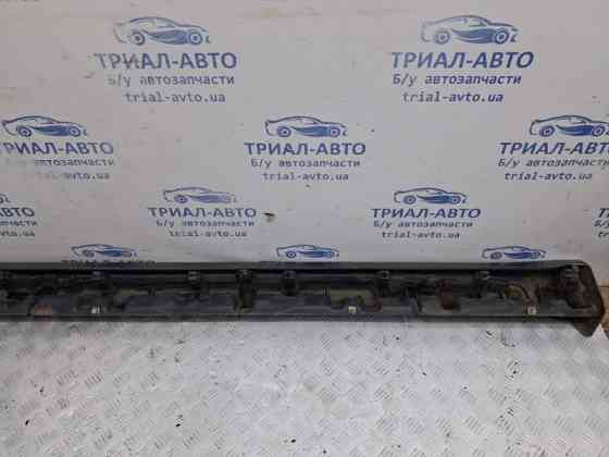 Накладка порога внешняя правая Mitsubishi Outlander CU 2.4 БЕНЗИН 4G69 2003 (б/у) Киев