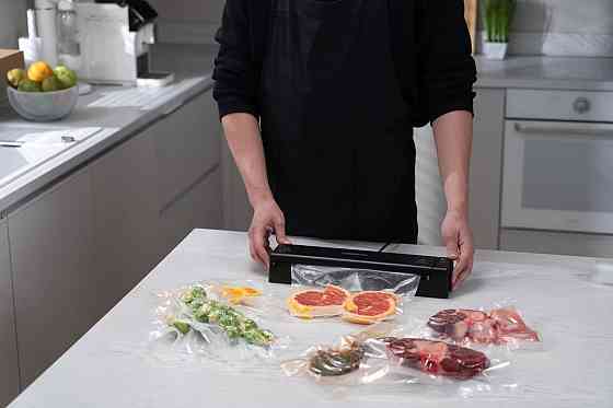 Вакууматор ARDESTO VS-X1B 110 Вт черный Київ