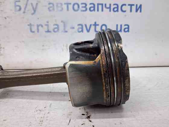 Поршень с шатуном Nissan Qashqai J11 1.2 БЕНЗИН HRA2DDT 2013 (б/у) Киев