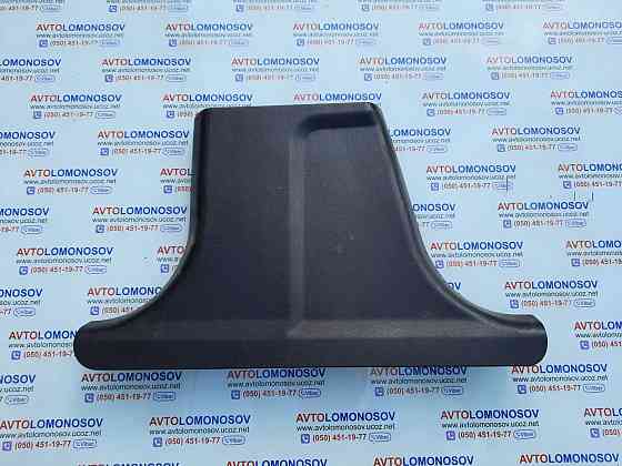 2026902430 Обшивка стойки Mercedes Benz W202 2026902330 Дніпро