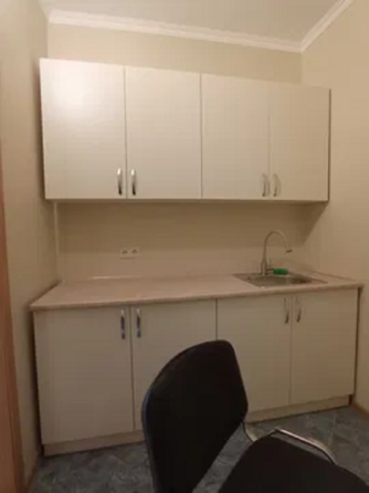 Контрактова пл метро,вул Межигірська 28, офіс 95м Київ