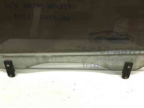 Стекло двери заднее левое Hyundai Tucson JM 2.0 DIESEL D4EA МКПП 2004 (б/у) Киев