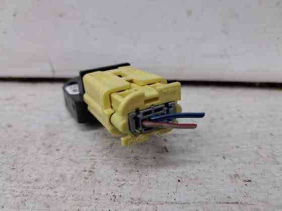 Датчик удара (AIRBAG) Toyota Avensis 2002-2010 8983405010 (Арт. 71284) Київ