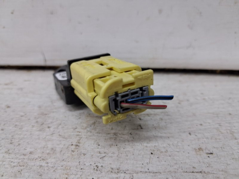 Датчик удара (AIRBAG) Toyota Avensis 2002-2010 8983405010 (Арт. 71284) Київ - зображення 2