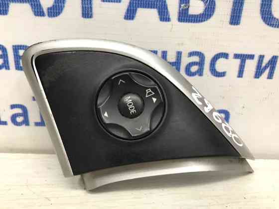 Кнопки руля Mitsubishi Outlander GF 2.2 DIESEL 4N14 2012 лев. (б/у) Киев