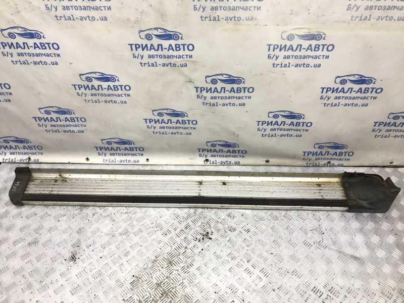 Подножка Mitsubishi Pajero Sport 1996-2008 MR784435 (Арт. 34138) Киев - изображение 1