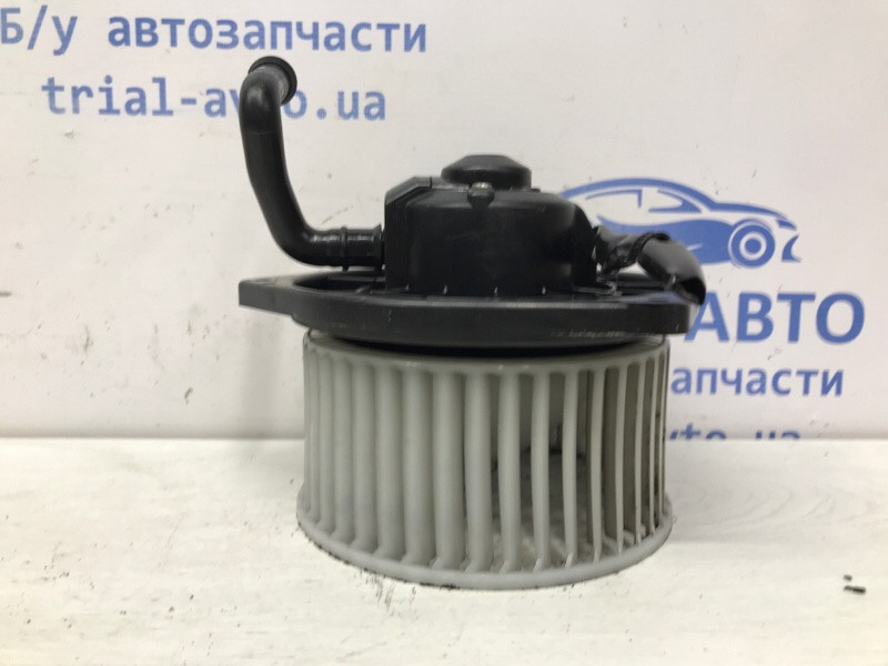 Моторчик печки Mitsubishi Lancer 9 1.6 БЕНЗИН 4G18 2003 (б/у) Киев - изображение 1