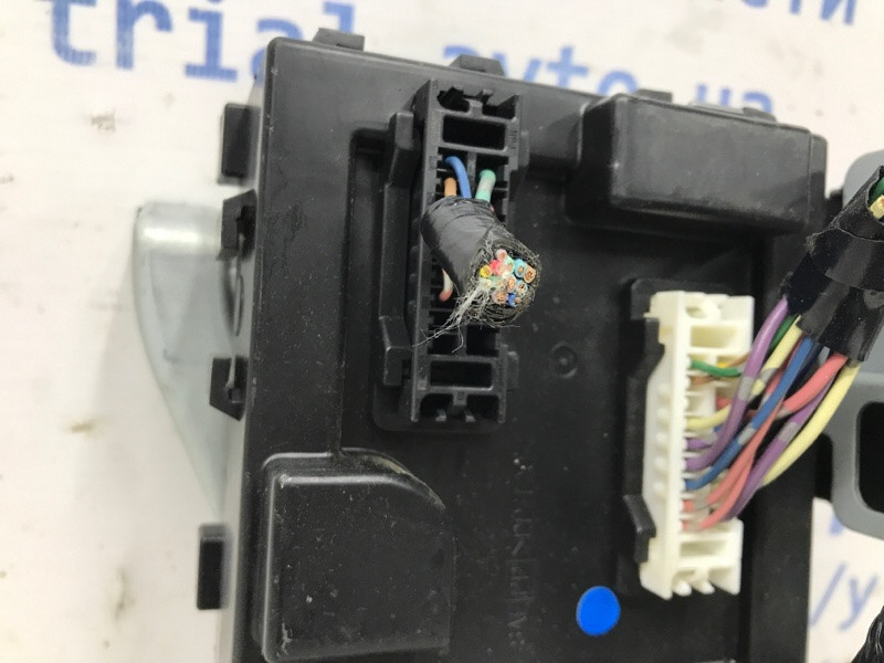 Блок комфорта Nissan Juke F15 1.6 TURBO MR16DDT 2010 (б/у) Київ - зображення 2