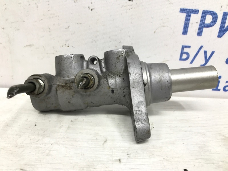 Тормозной цилиндр главный Mitsubishi ASX GA 1.8 DIESEL 4N13 2010 (б/у) Киев - изображение 1