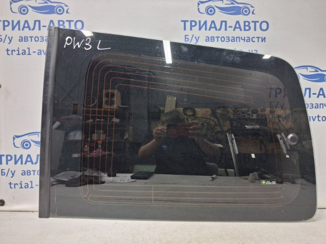 Стекло в кузов заднее левое Mitsubishi Pajero Wagon 1999-2006 MR979309 (Арт. 62179) Киев - изображение 1