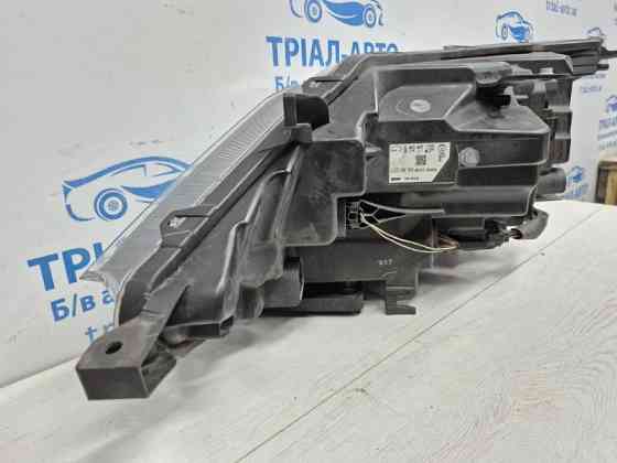 Фара правая Nissan Qashqai J11 1.6 DIESEL R9M 2013 (б/у) Киев