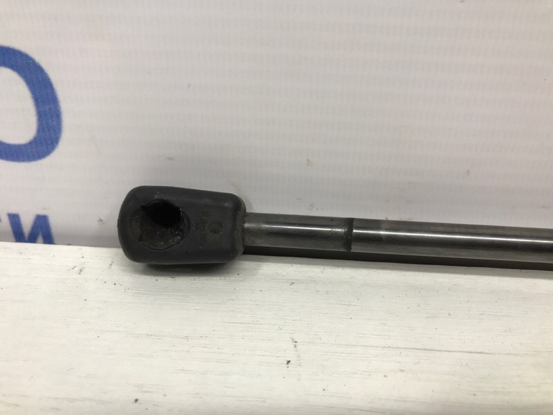 Амортизатор крышки багажника Renault Megane 3 1.5 DIESEL K9K 2008 (б/у) Київ - зображення 3