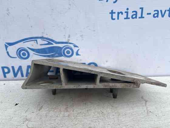 Кронштейн усилителя заднего бампера Infiniti QX60 L50 3.5 БЕНЗИН VQ35DE 2013 прав. (б/у) Киев