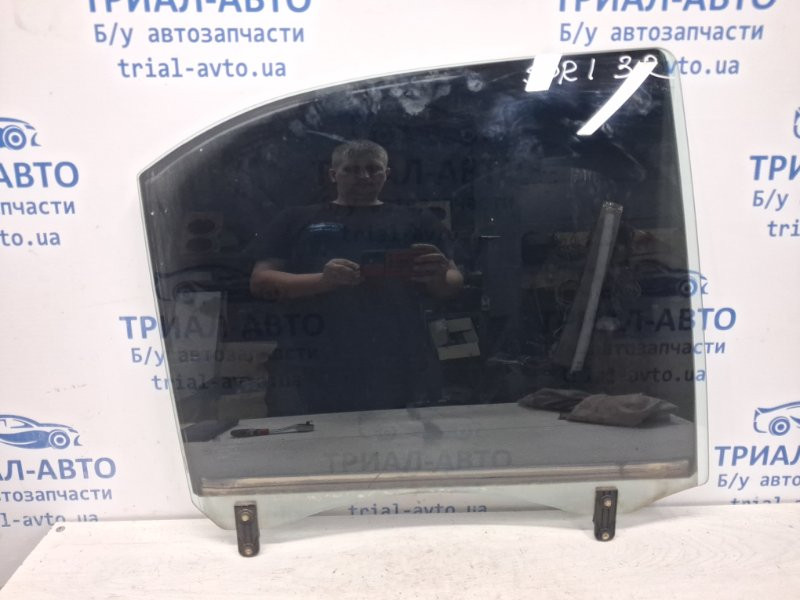 Стекло двери заднее правое Kia Sorento BL 2.5 DIESEL D4CB 2002 (б/у) Київ - зображення 1