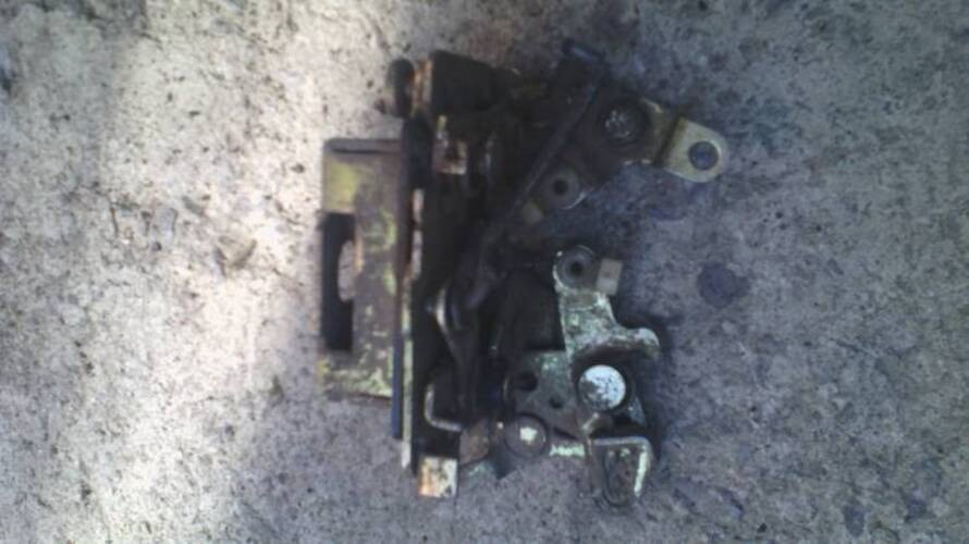 Замок задней правой двери GM90159255 Опель Кадетт оригинал Винница - изображение 2