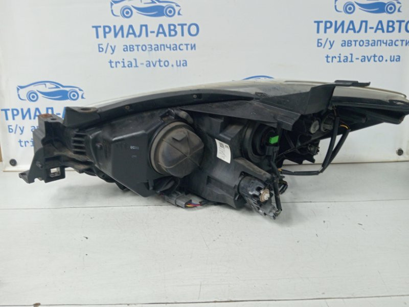 Фара правая галоген Рестайлинг Mazda CX 5 KE 2.2 DIESEL 2011 (б/у) Киев - изображение 5