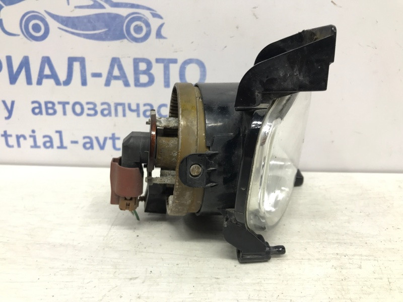 Фара противотуманная правая Toyota Avensis T25 2.0 DIESEL 1CDFTV 2002 (б/у) Киев - изображение 3