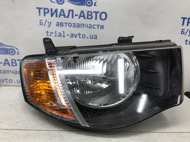 Фара правая Mitsubishi L200 2006-2015 MN146192 (Арт. 31568) Киев - изображение 1
