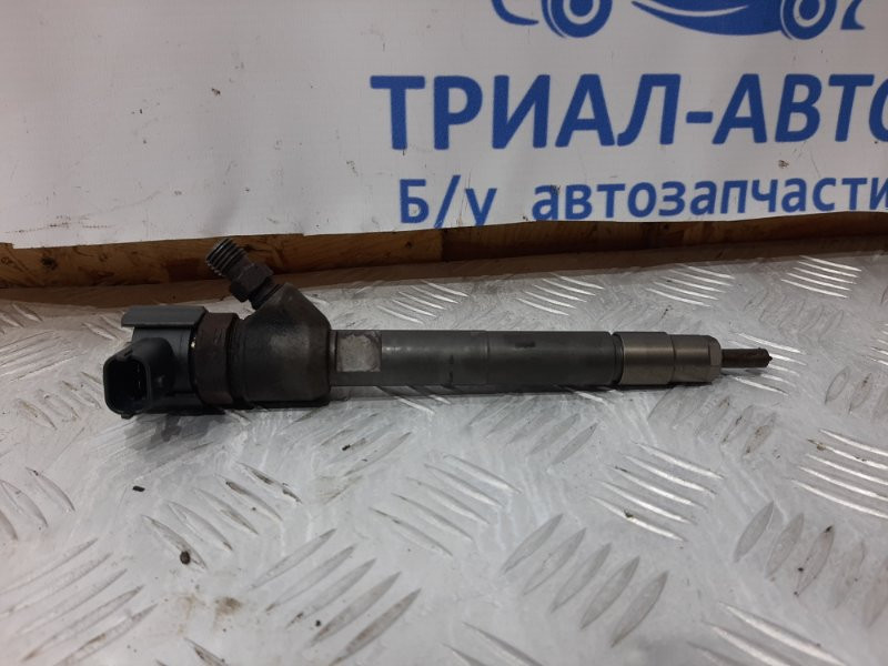 Форсунка топливная Hyundai IX35 LM 2.0 DIESEL 2010 (б/у) Киев - изображение 1