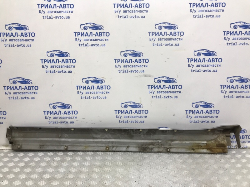 Накладка порога внешняя правая Mitsubishi Pajero Wagon 3 3.2 ДИЗЕЛЬ 4M41 1999 (б/у) Киев - изображение 4