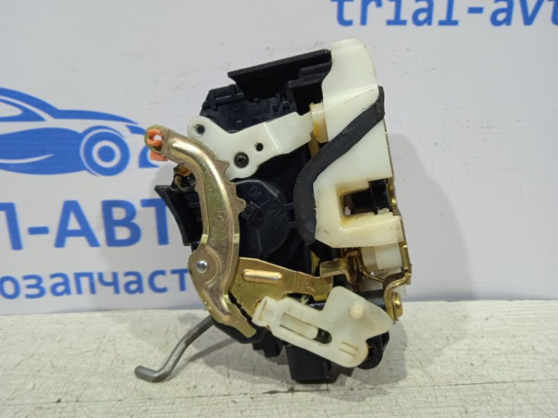 Замок двери задний правый Mitsubishi Outlander CU 2.4 БЕНЗИН 4G69 2003 (б/у) Киев - изображение 1