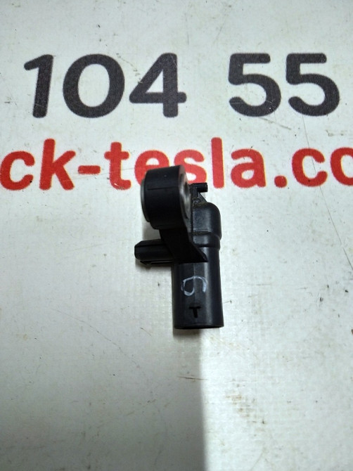 Датчик удара фронтальный Tesla model X 1037588-00-A Київ - зображення 4
