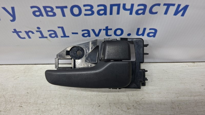 Ручка двери внутренняя правая Mitsubishi Lancer 9 1.6 БЕНЗИН 4G18 2003 (б/у) Київ - зображення 1