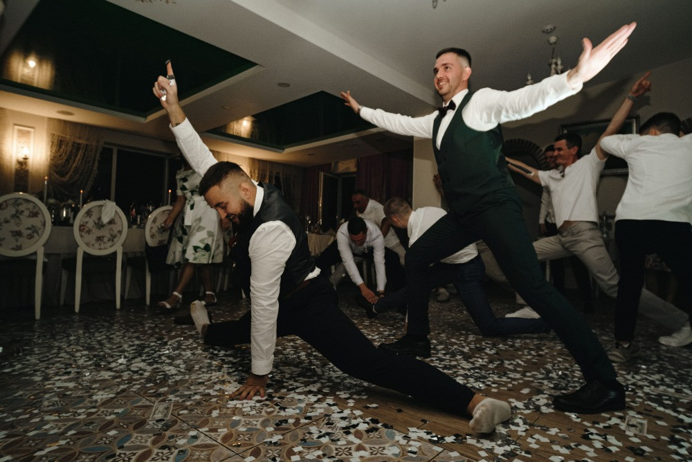 Тамада, музыканты. Ведущая + живая музыка. Организация, проведение свадеб, банкетов, корпоративов Одесса - изображение 8