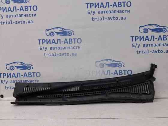 Дефлектор дворников Suzuki Grand Vitara JT 2.7 БЕНЗИН H27A 2005 прав. (б/у) Киев