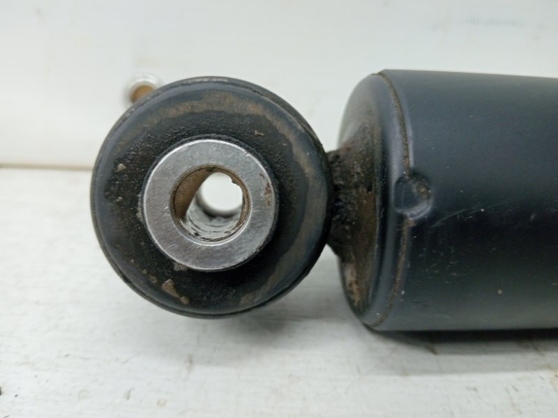 Амортизатор задний Toyota RAV 4 A30 2.0 БЕНЗИН 1AZFE 2005 (б/у) Киев - изображение 2