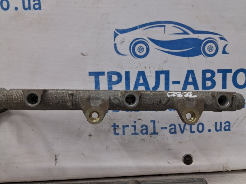 Топливная рампа Toyota Camry XV30 3.0 БЕНЗИН 1MZFE 2001 (б/у) Киев - изображение 3