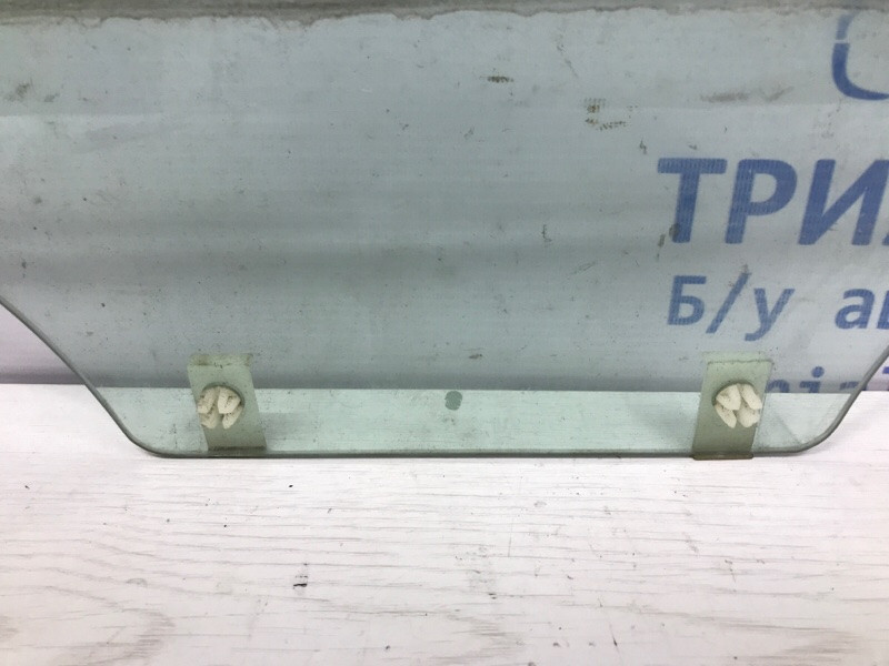 Стекло двери заднее левое Ssangyong Korando C200 2.0 DIESEL D20DTF 2010 (б/у) Киев - изображение 2