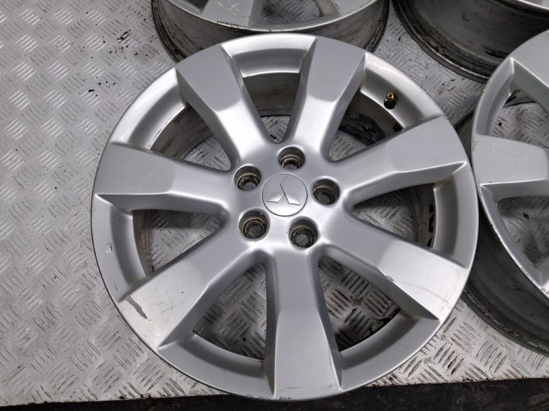 Диски титан комплект R18 Mitsubishi Outlander XL 2.2 DIESEL 4HK 2007 (б/у) Киев - изображение 4