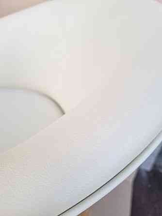 Офісне крісло Мурат К бежеве Днепр