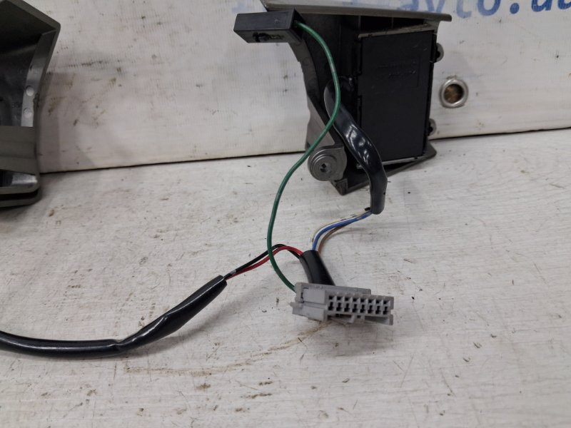 Кнопки руля Nissan Pathfinder R51 2.5 DIESEL YD25DDTI 2004 (б/у) Київ - зображення 5