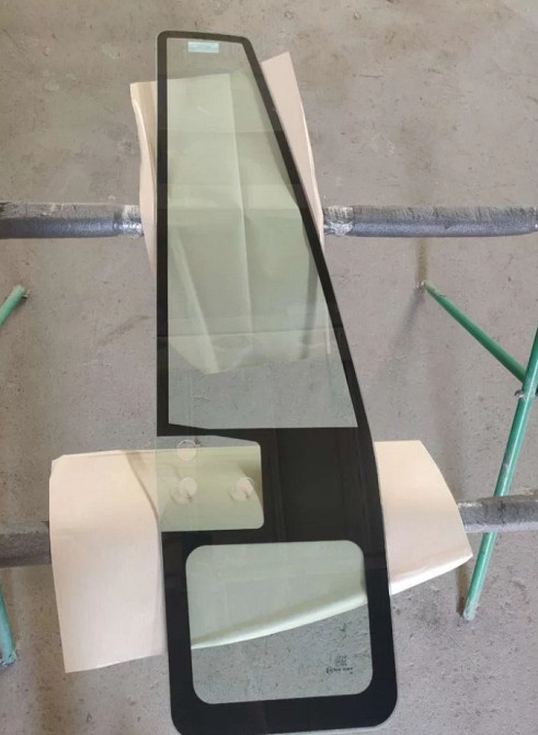 504080387 Стекло глухое двери левой Iveco Stralis Львів - зображення 1