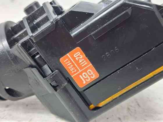 Переключатель подрулевой правый(дворники) Toyota Auris E150 1.6 БЕНЗИН 1ZRFAE 2006 (б/у) Київ