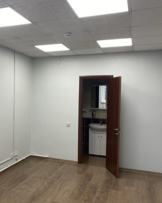 Позняки,вул Ахматової 13Д приміщення 60м Киев - изображение 7