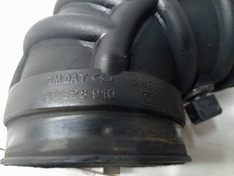 Патрубок воздушного фильтра Chevrolet Captiva C100 2.4 БЕНЗИН Z24SED 2006 (б/у) Київ - зображення 5