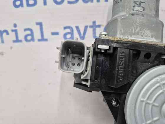 Стеклоподъемник задний левый Nissan Juke F15 1.6 TURBO MR16DDT 2010 (б/у) Киев