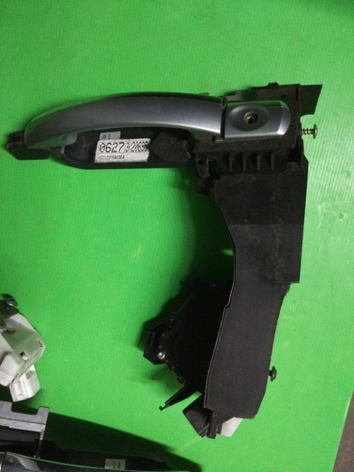 Ручка дверна 4S71-X219A64-EA та замок 2S4A-A21813-FB Форд Мондео 3 Вінниця - зображення 1