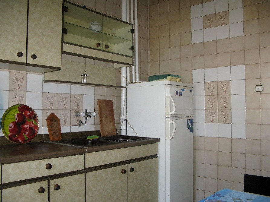 Здається 1 кімната 18 кв.м з лоджією 6 кв.м в 3-х кімнатній квартирі Киев - изображение 5