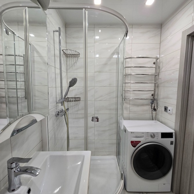 З великою гардеробною! 2-кімнатна ремонт+меблі Ювілейна/єВідновлення Кривий Ріг - зображення 4