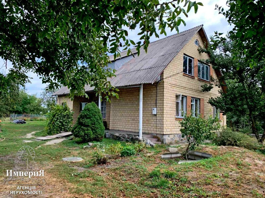 Кирпичный дом с коммуникациями и современной печью в Михайловке. Белая Церковь - изображение 1