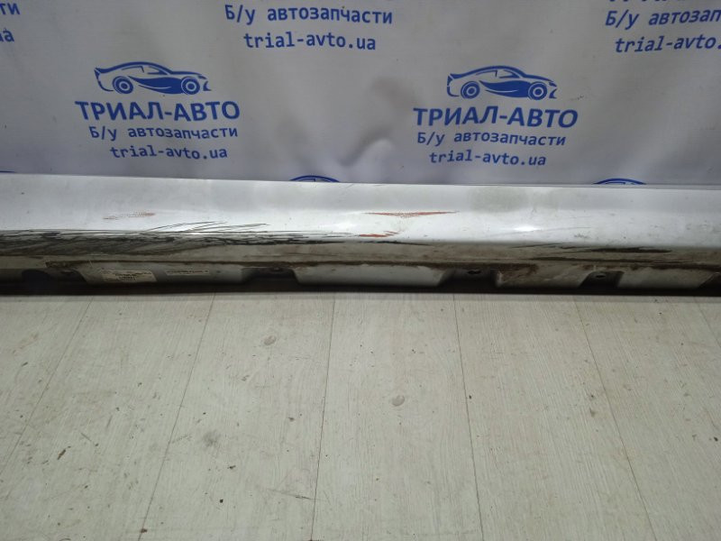 Накладка порога внешняя левая BMW 5 F10 2.0 ДИЗЕЛЬ 2010 лев. (б/у) Киев - изображение 3