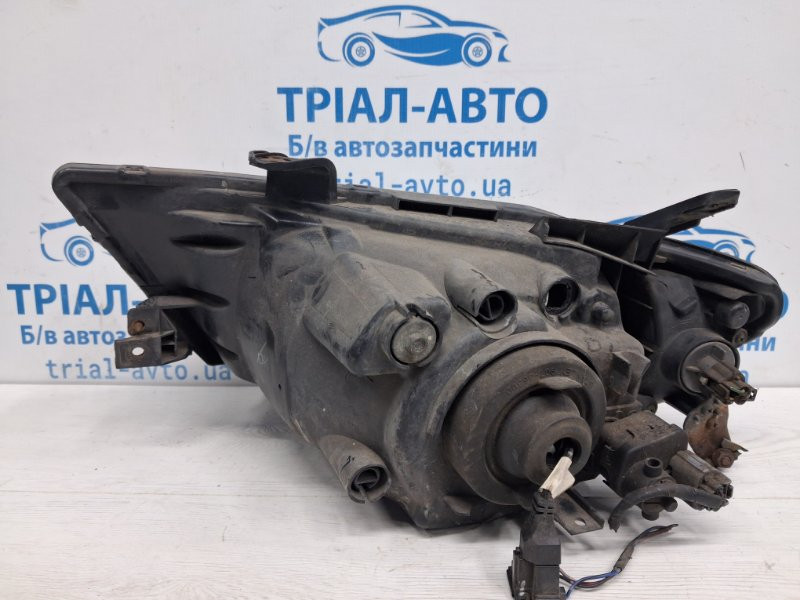 Фара правая Mitsubishi L200 KB 2.5 ДИЗЕЛЬ 4D56U 2006 (б/у) Киев - изображение 4