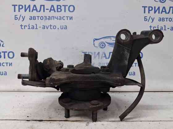 Кулак поворотный левый со ступицей Toyota Auris E150 1.6 БЕНЗИН 1ZRFAE 2006 (б/у) Київ