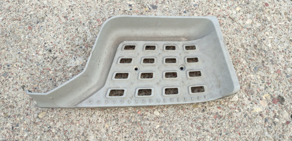 1945872 накладка подножки аллюминевая правая DAF XF 106 Euro 6 Львов - изображение 1