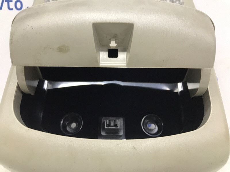 Плафон передний SsangYong Rexton Y250 2.7 D27DT 2006 (б/у) Київ - зображення 2