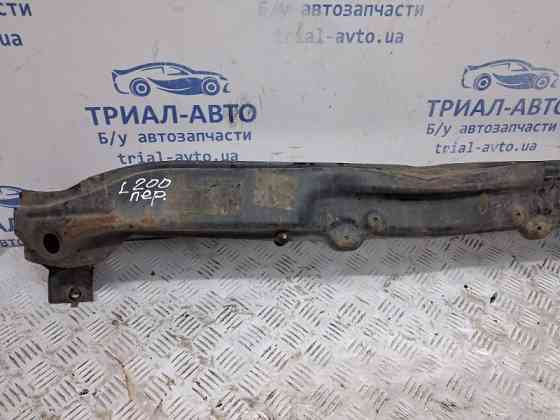 Усилитель бампера передний Mitsubishi L200 KB 2.5 DIESEL 4D56 2006 (б/у) Киев